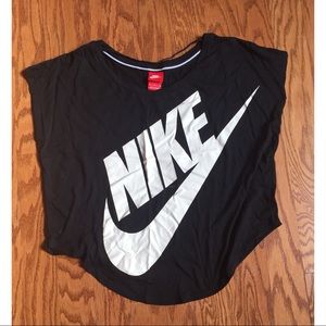 Nike | Women’s Workout Top